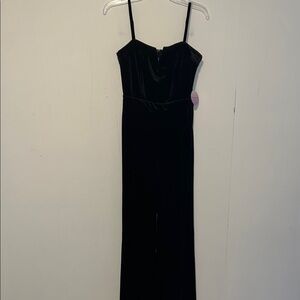 Wysteria Sleek Black Velvet Strappy Jumpsuit V-neck Wide Leg Size S 0330261